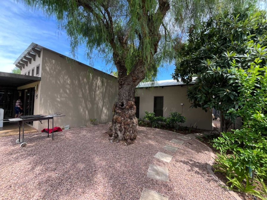 3 Bedroom Property for Sale in Middelpos Northern Cape